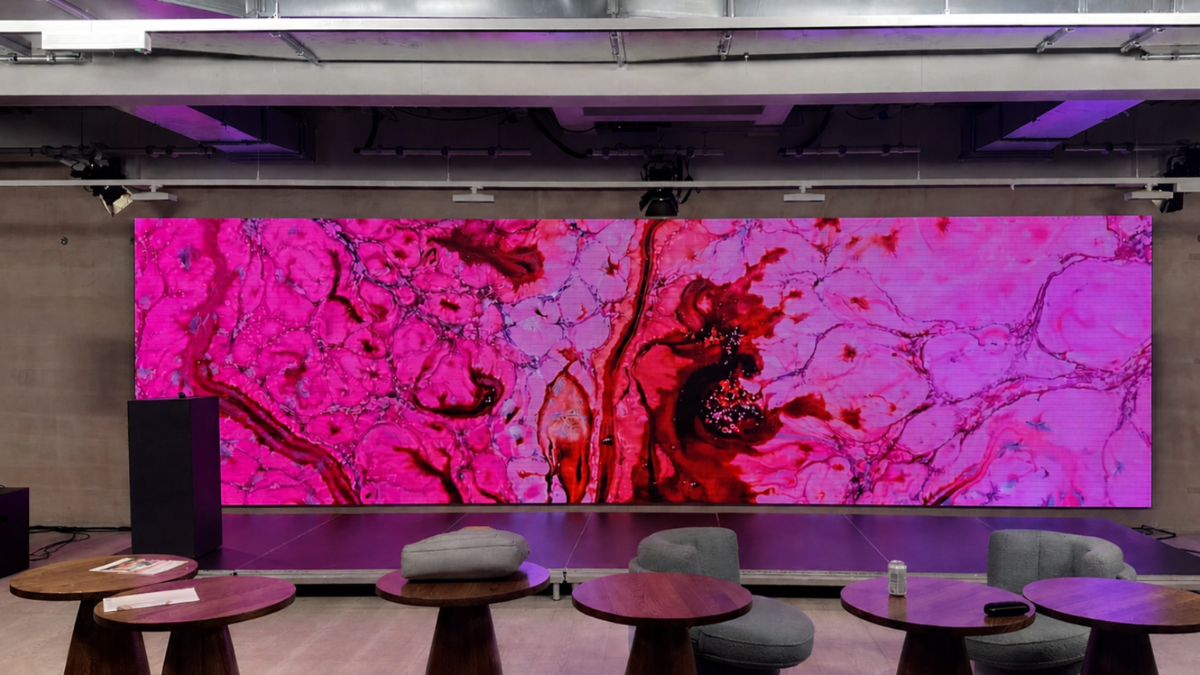 LED presentation display